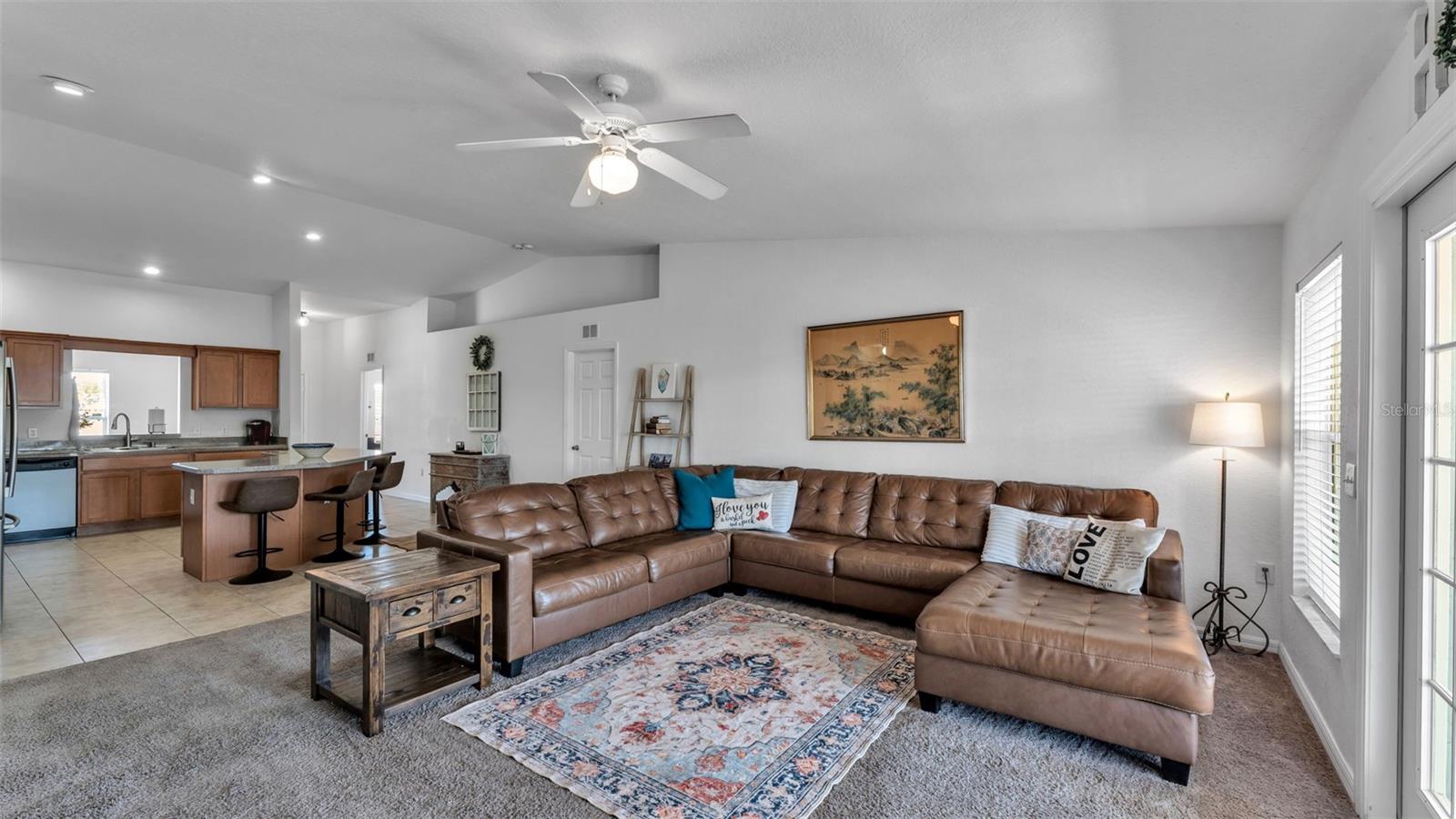 MISSION HILLS - Residential