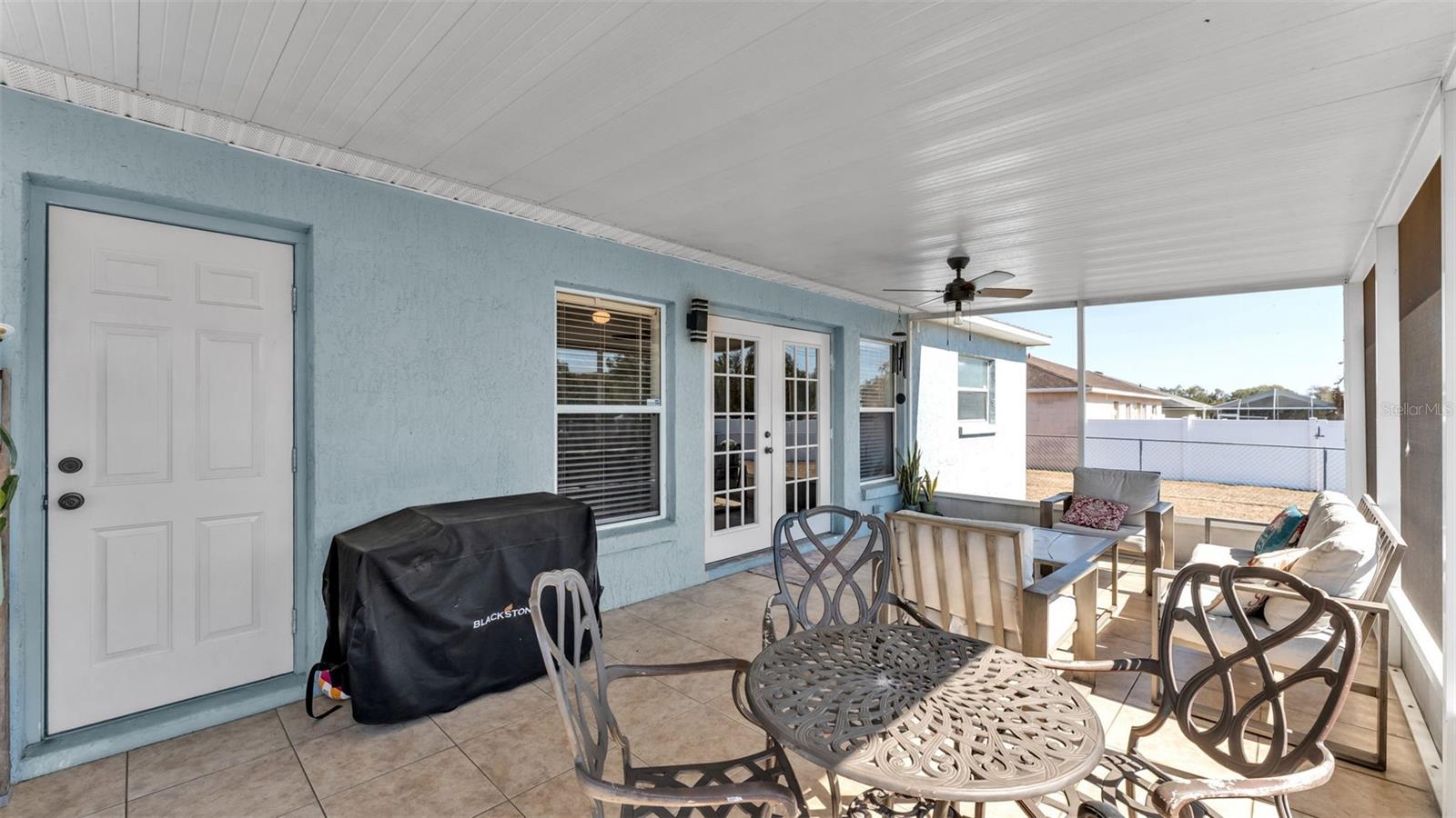 MISSION HILLS - Residential