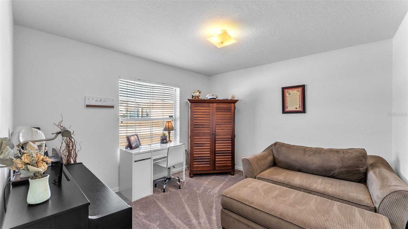 MISSION HILLS - Residential