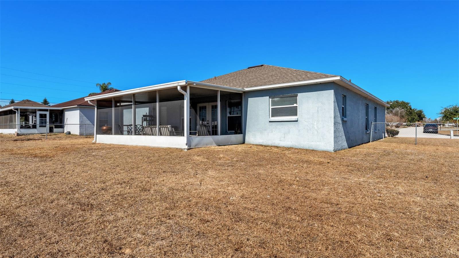 MISSION HILLS - Residential
