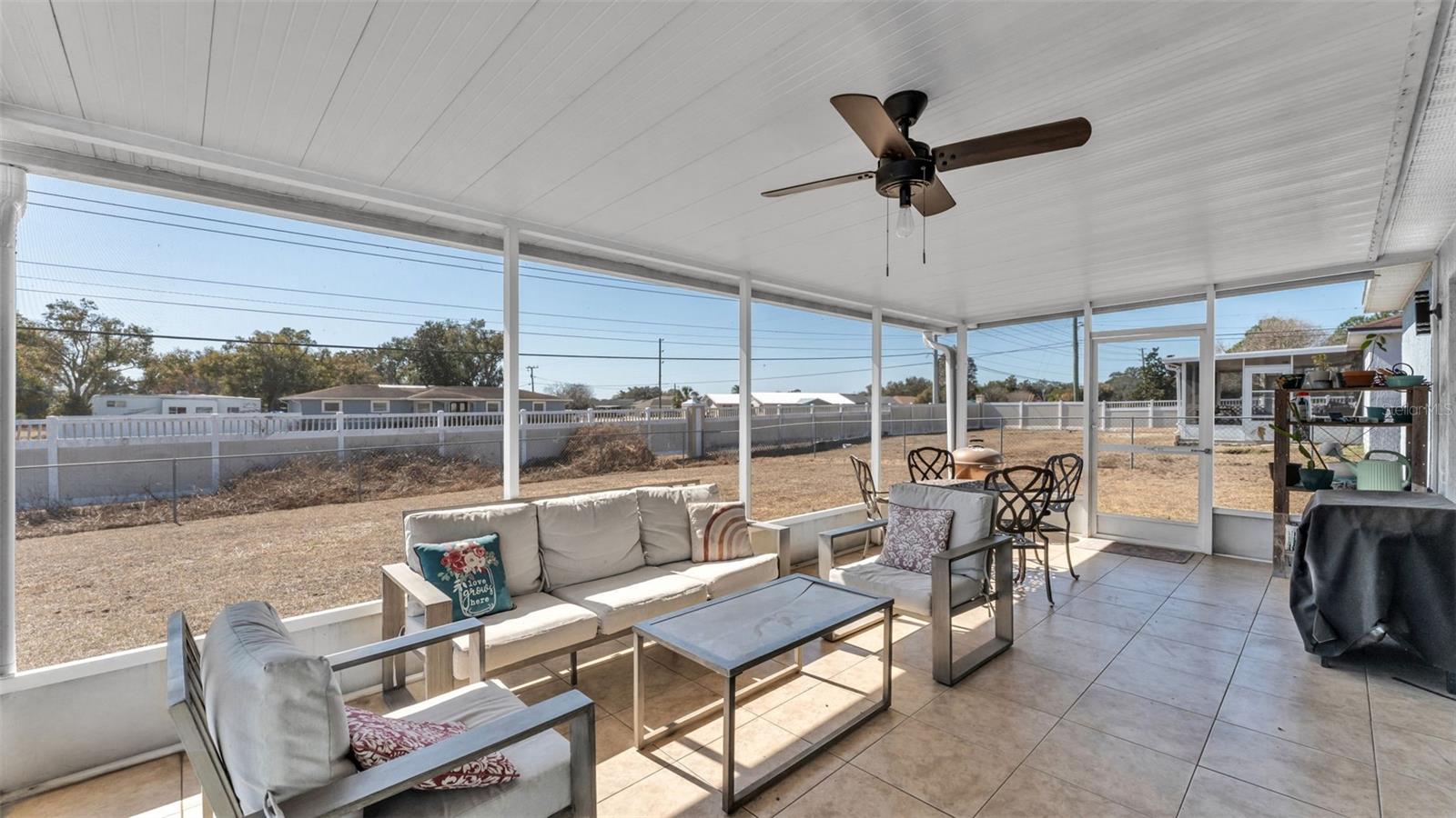 MISSION HILLS - Residential