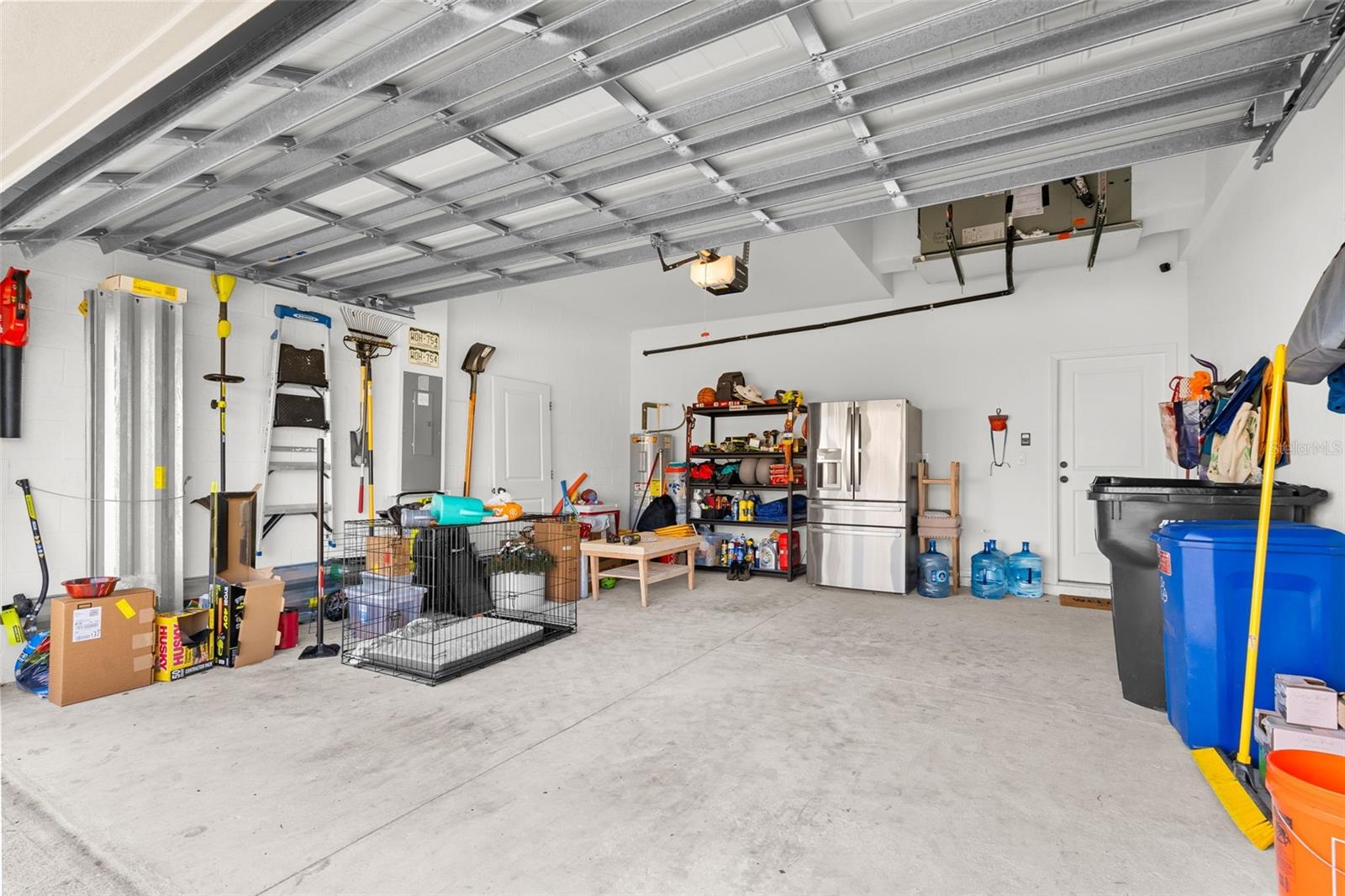 LAKESIDE PH 3 - Residential