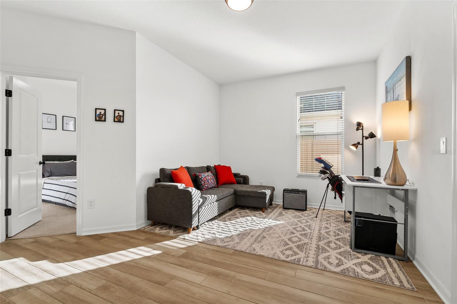 LAKESIDE PH 3 - Residential