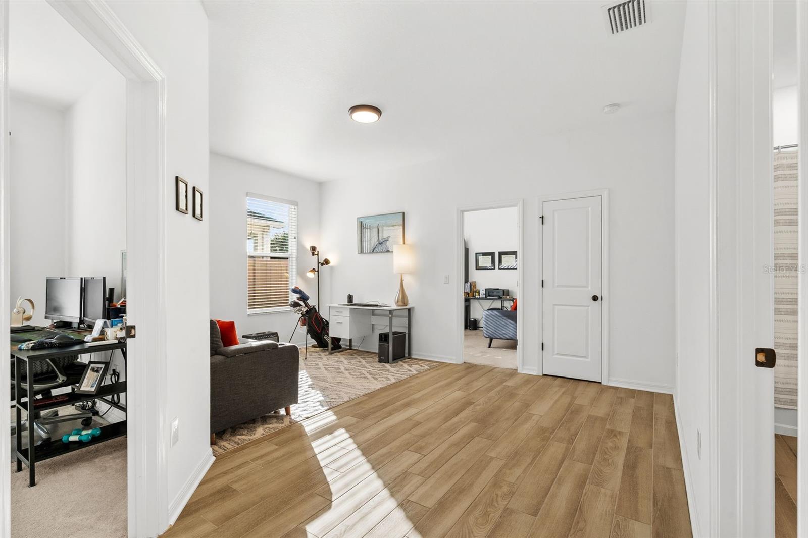 LAKESIDE PH 3 - Residential