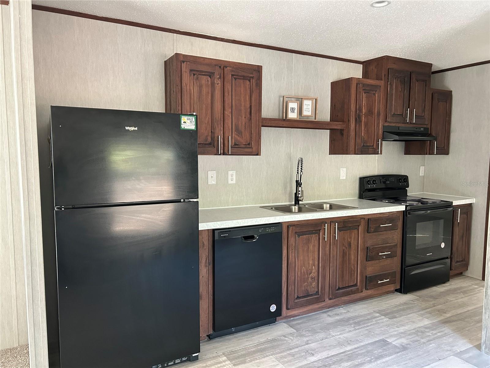 WILLISTON HLNDS 12 - Residential