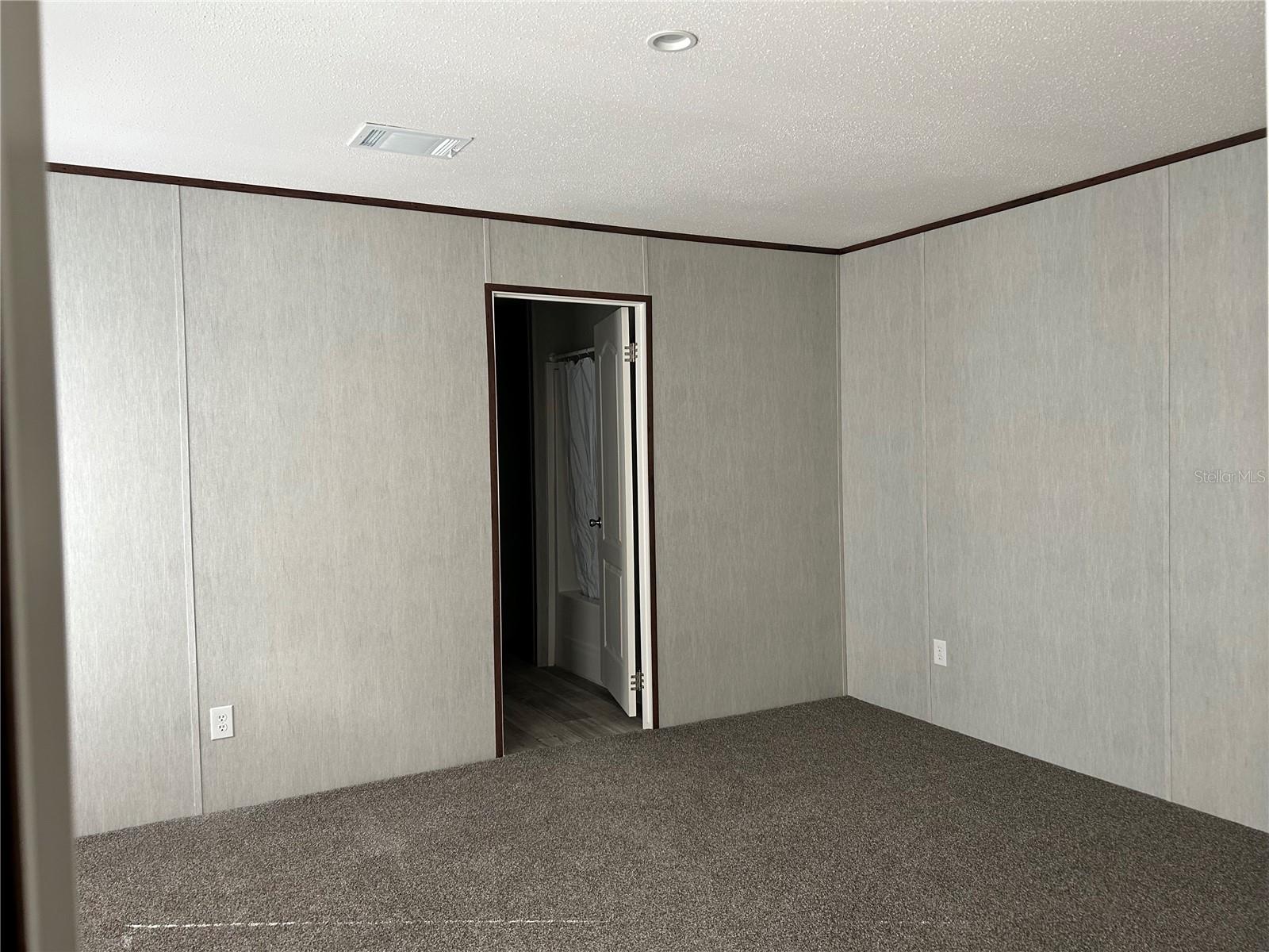 WILLISTON HLNDS 12 - Residential