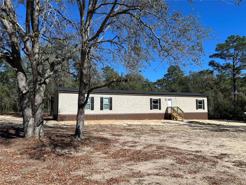 Photo of 13751 NE 5th Street, Williston, FL 32696 (MLS # OM715025)