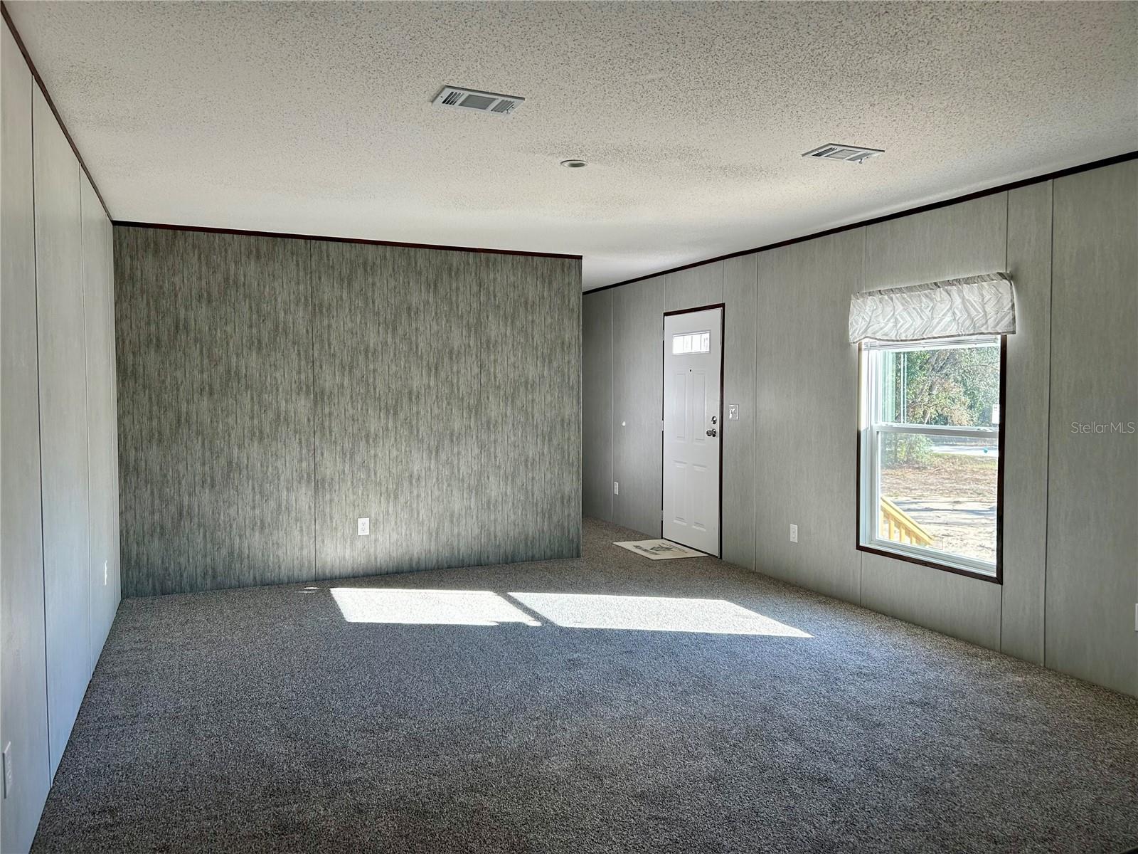 WILLISTON HLNDS 12 - Residential