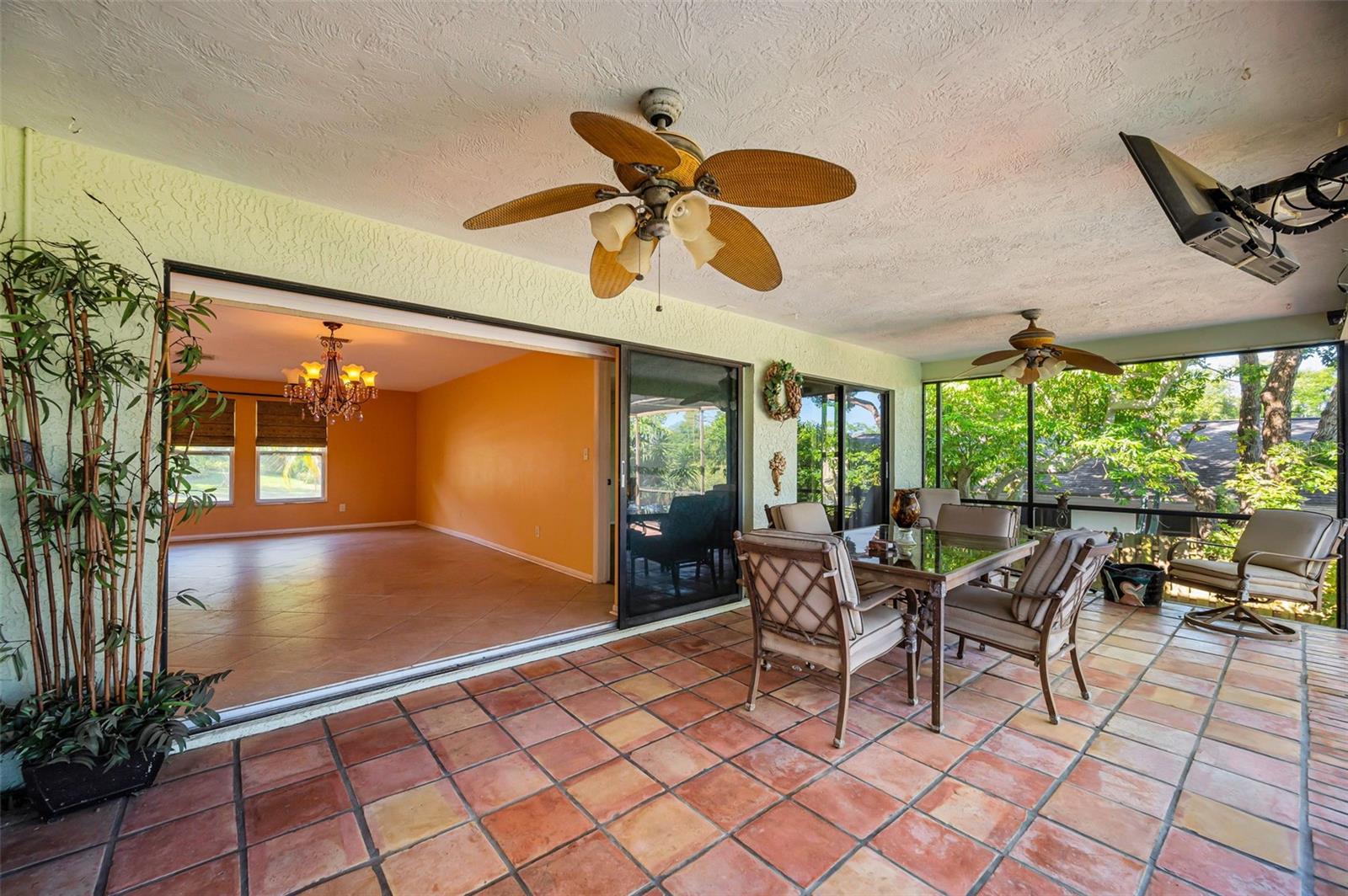 WESTLAKE VILLAGE PART REP OF BLK 8 - Residential