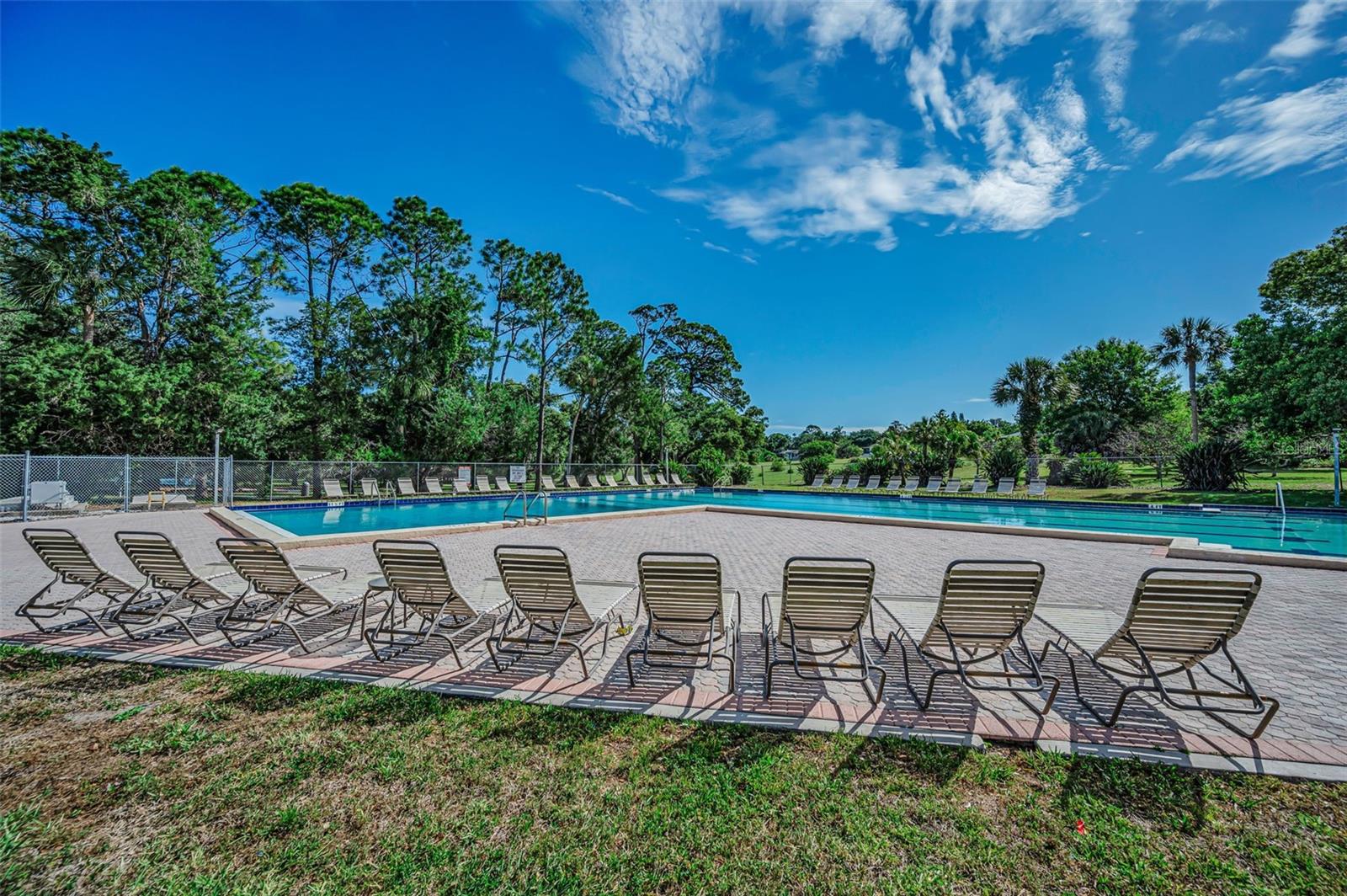 WESTLAKE VILLAGE PART REP OF BLK 8 - Residential