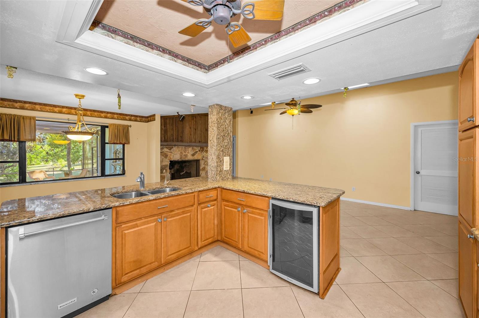 WESTLAKE VILLAGE PART REP OF BLK 8 - Residential