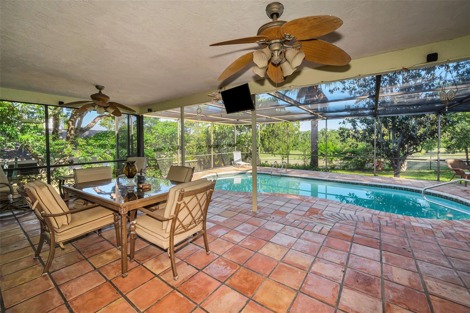 WESTLAKE VILLAGE PART REP OF BLK 8 - Residential