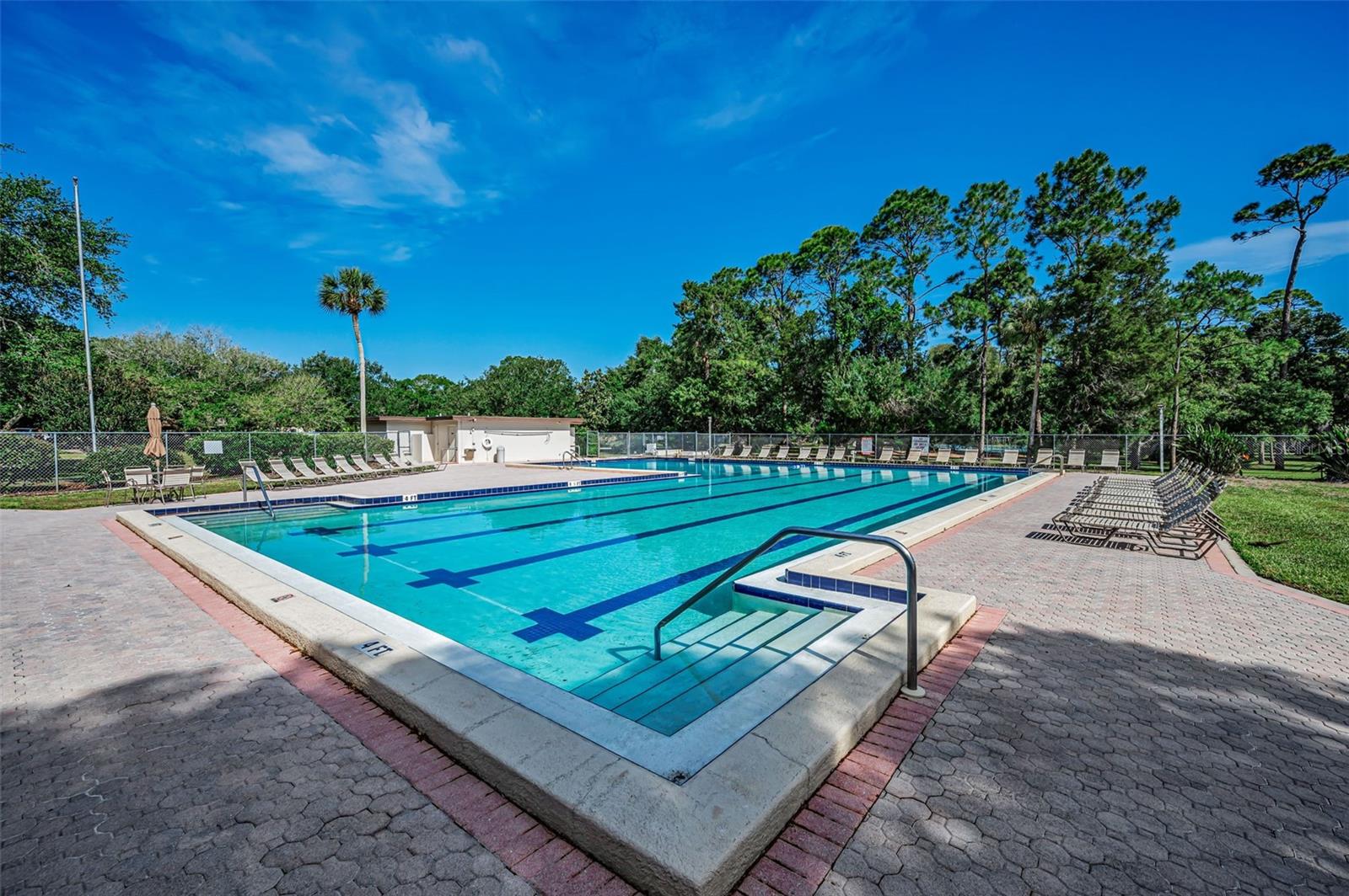 WESTLAKE VILLAGE PART REP OF BLK 8 - Residential