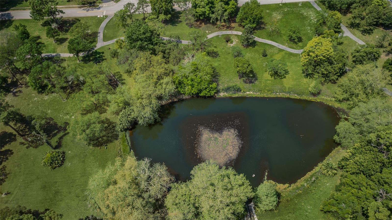 WESTLAKE VILLAGE PART REP OF BLK 8 - Residential