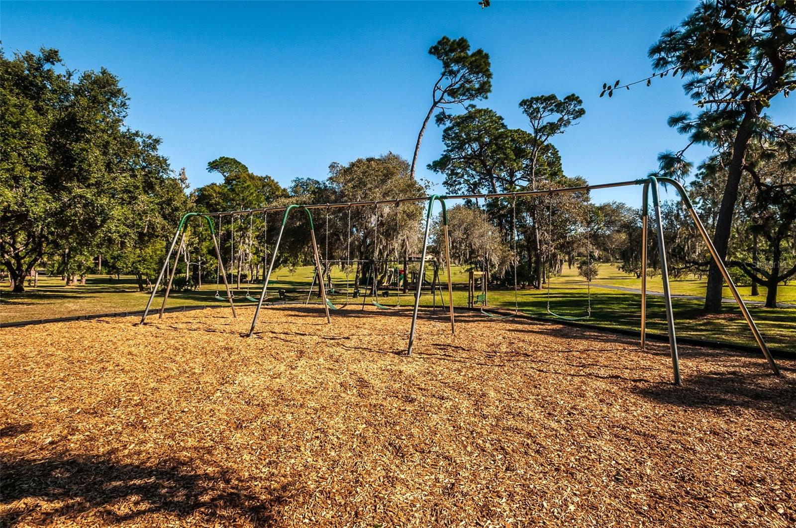 WESTLAKE VILLAGE PART REP OF BLK 8 - Residential