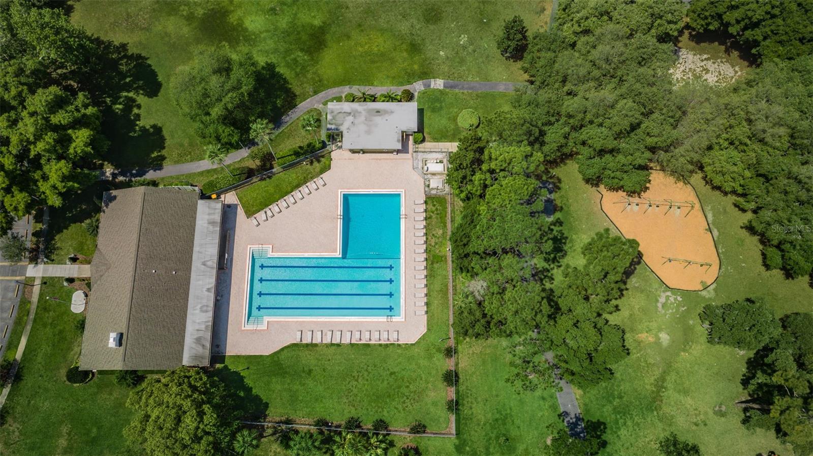 WESTLAKE VILLAGE PART REP OF BLK 8 - Residential