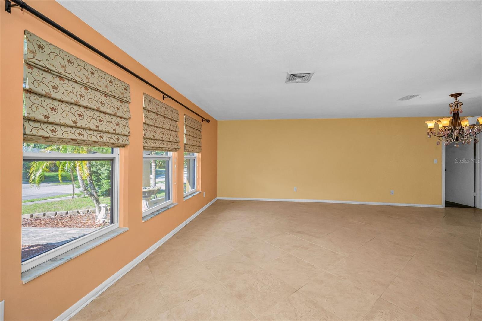 WESTLAKE VILLAGE PART REP OF BLK 8 - Residential