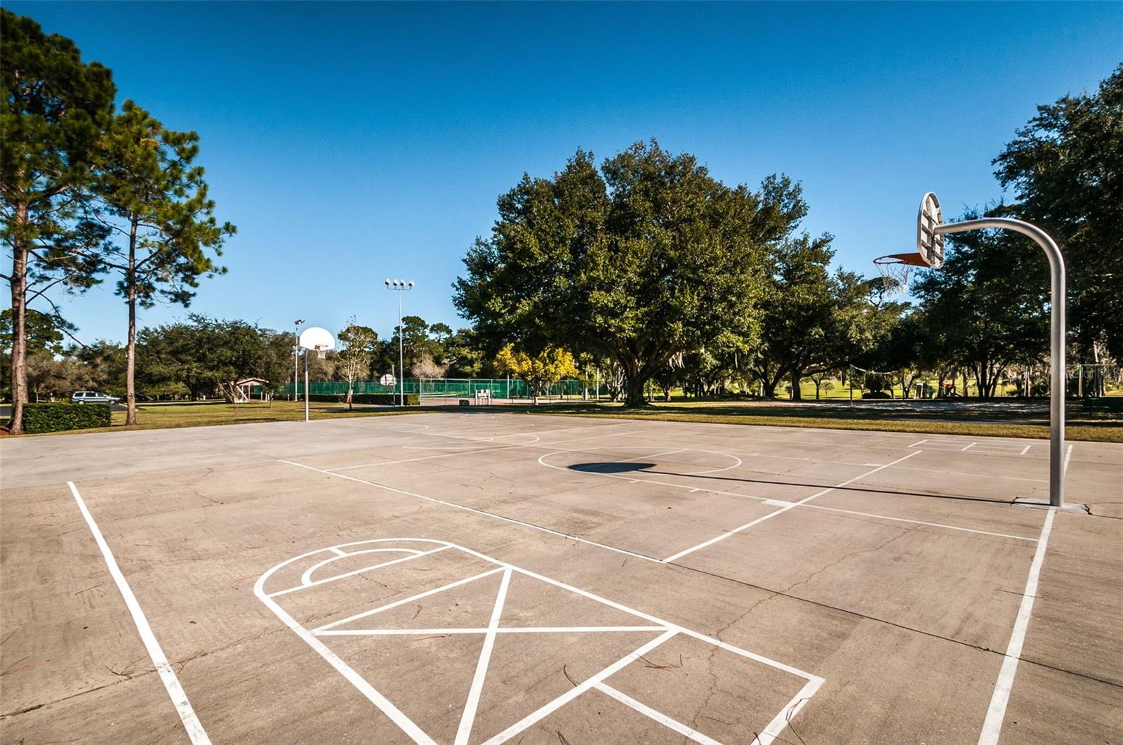 WESTLAKE VILLAGE PART REP OF BLK 8 - Residential