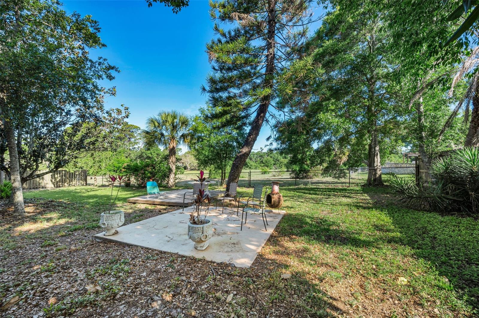 WESTLAKE VILLAGE PART REP OF BLK 8 - Residential