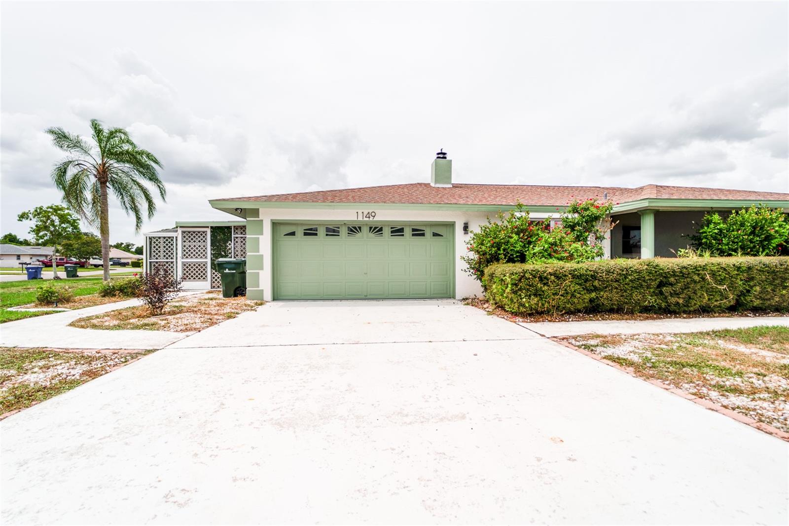 1149 S CYPRESS POINT DRIVE