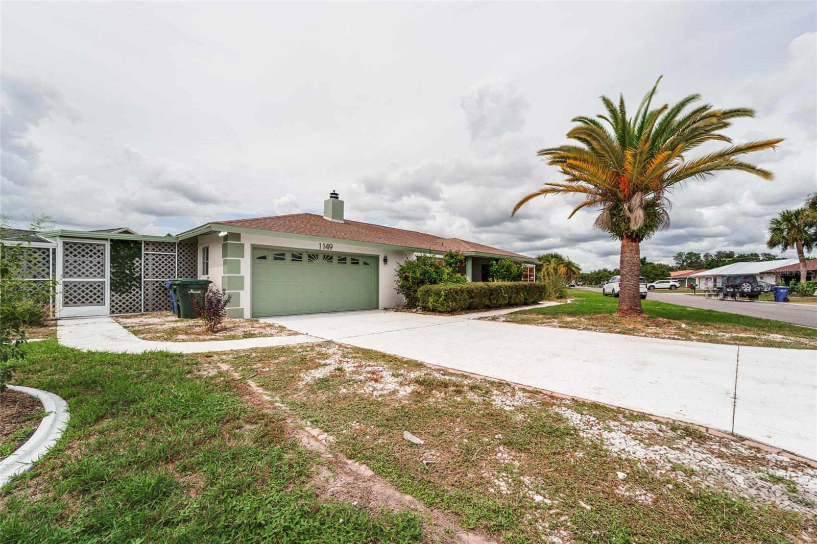 1149 S CYPRESS POINT DRIVE