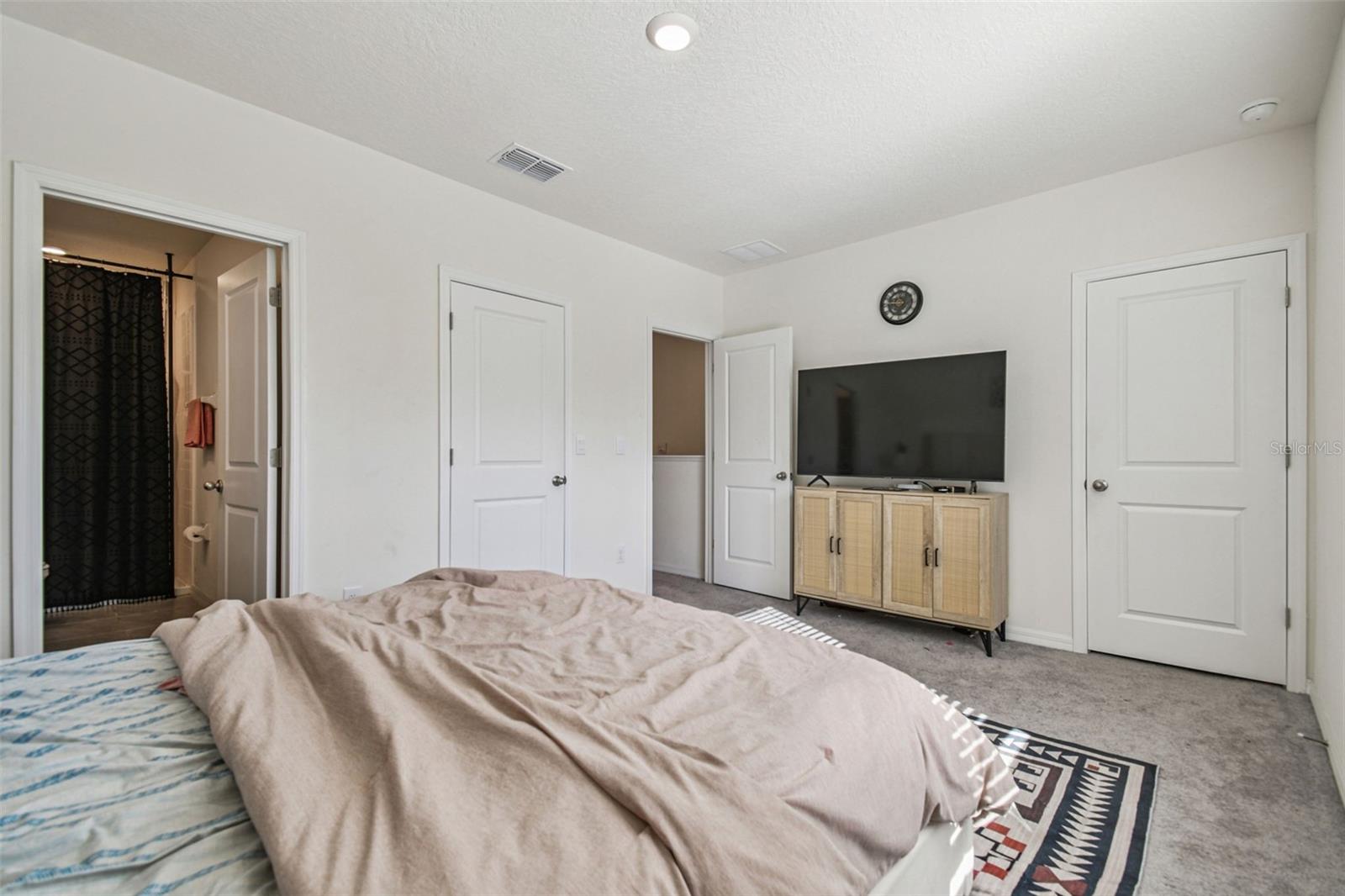 ANGELINE - Residential Lease