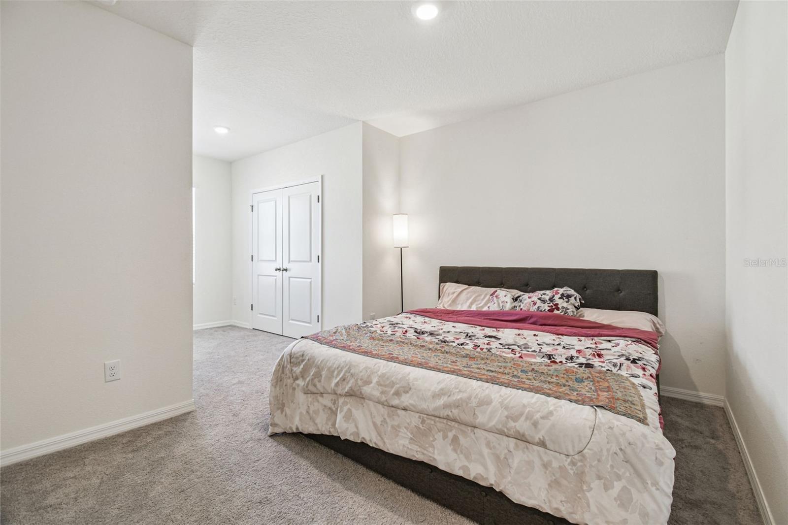 ANGELINE - Residential Lease