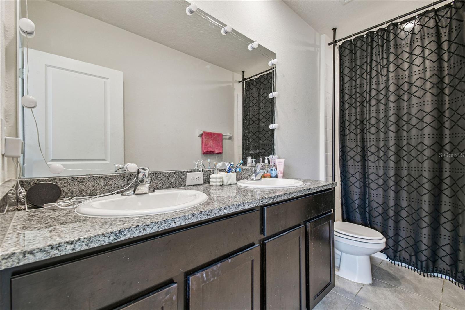 ANGELINE - Residential Lease