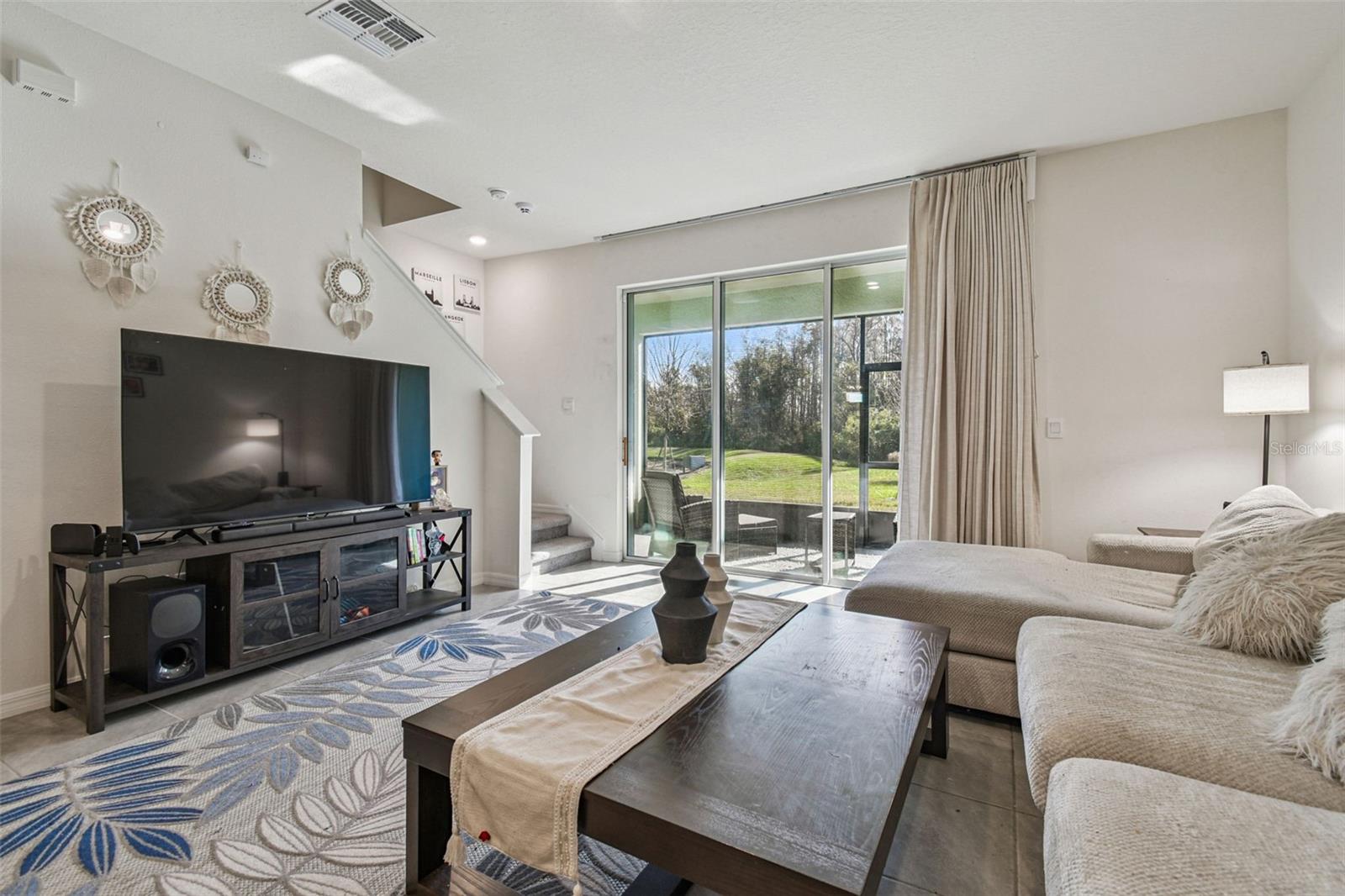 ANGELINE - Residential Lease