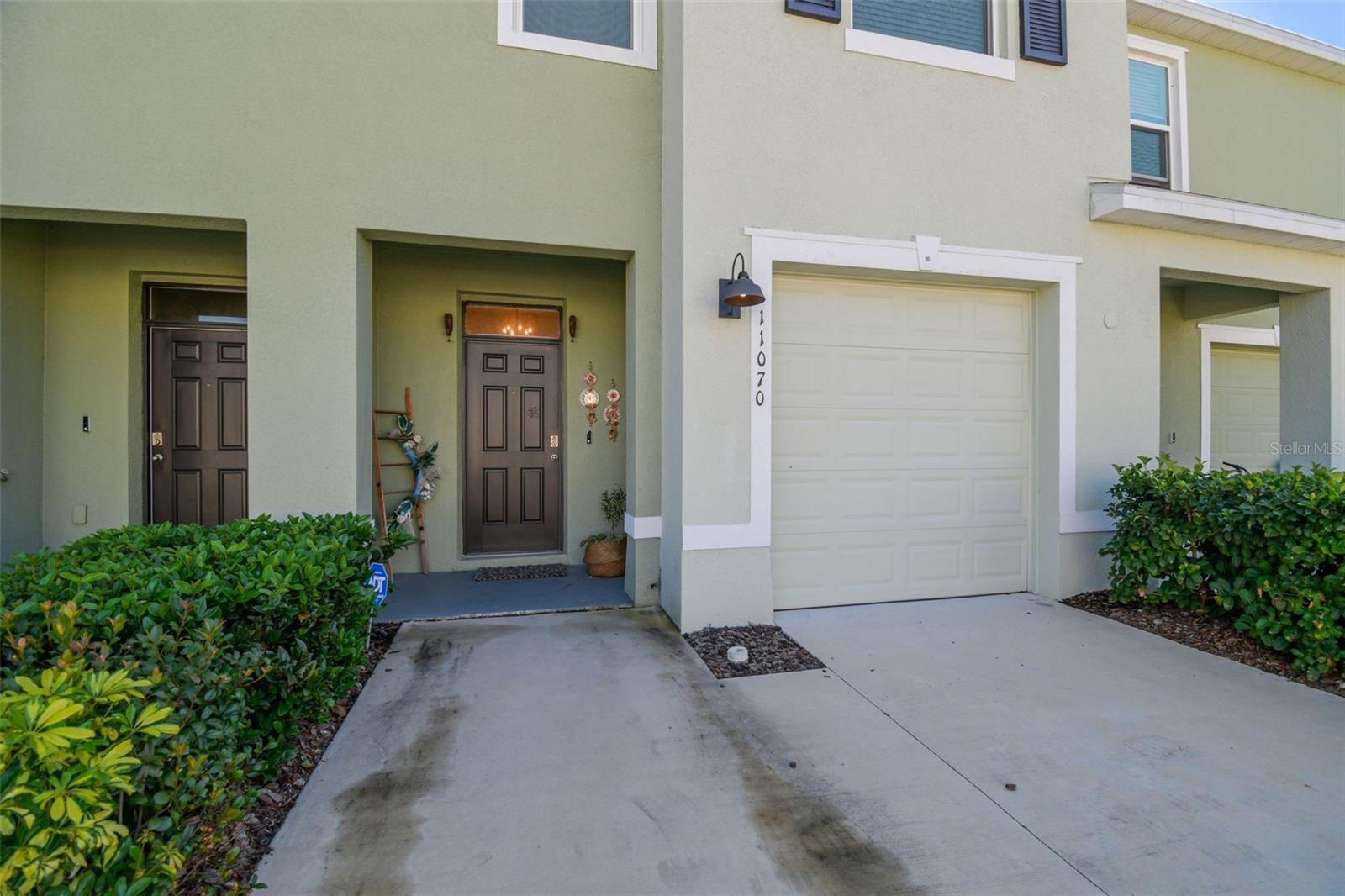 ANGELINE - Residential Lease