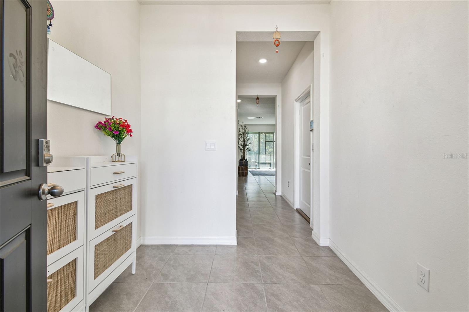 ANGELINE - Residential Lease