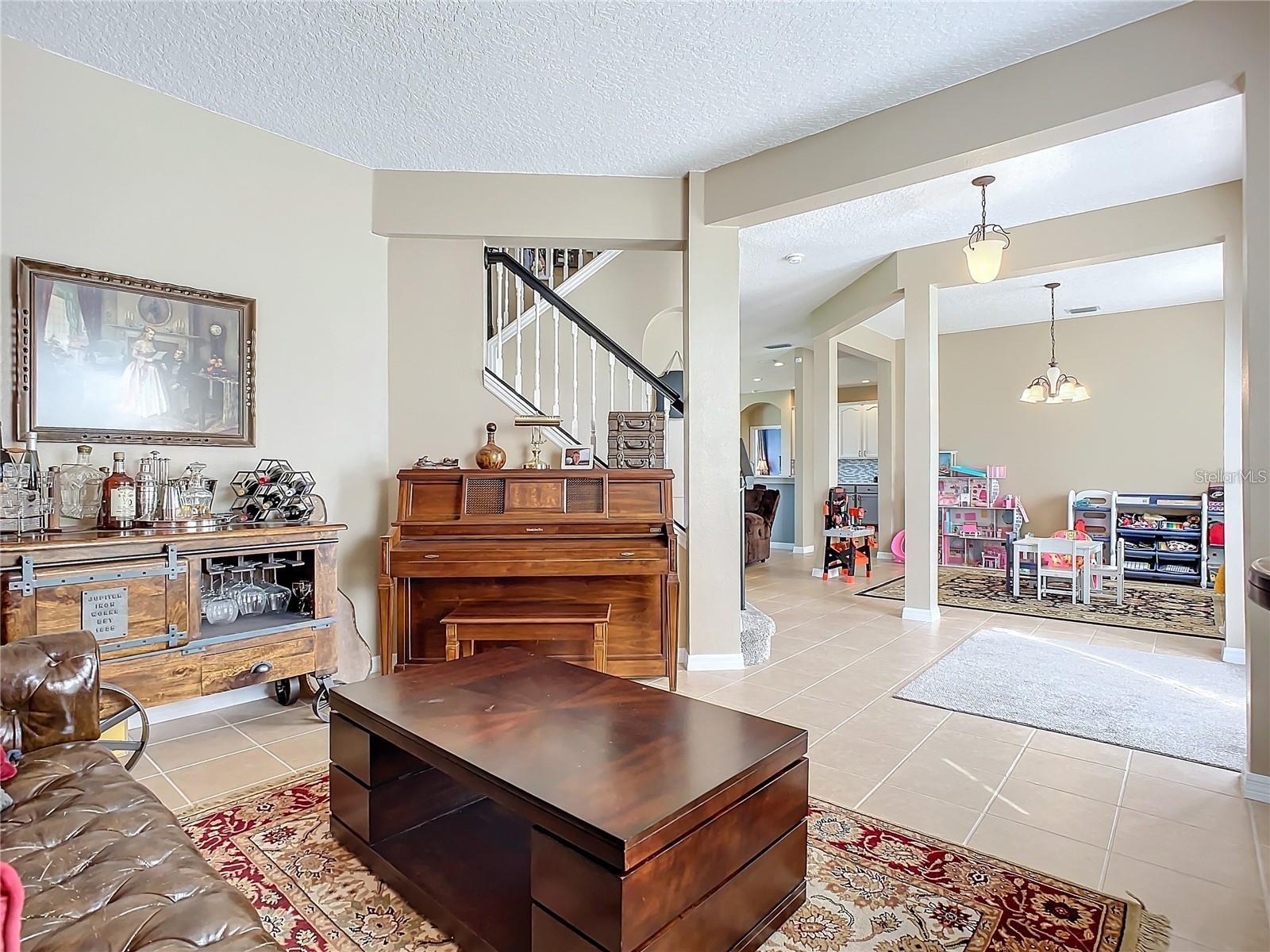 220 BLUE CRYSTAL DRIVE