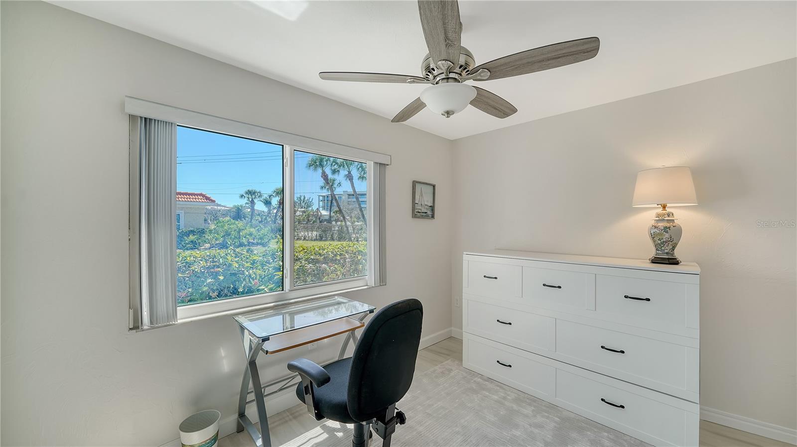 WINDWARD BAY AMD - Residential Lease