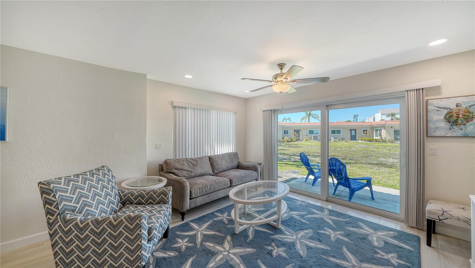 WINDWARD BAY AMD - Residential Lease