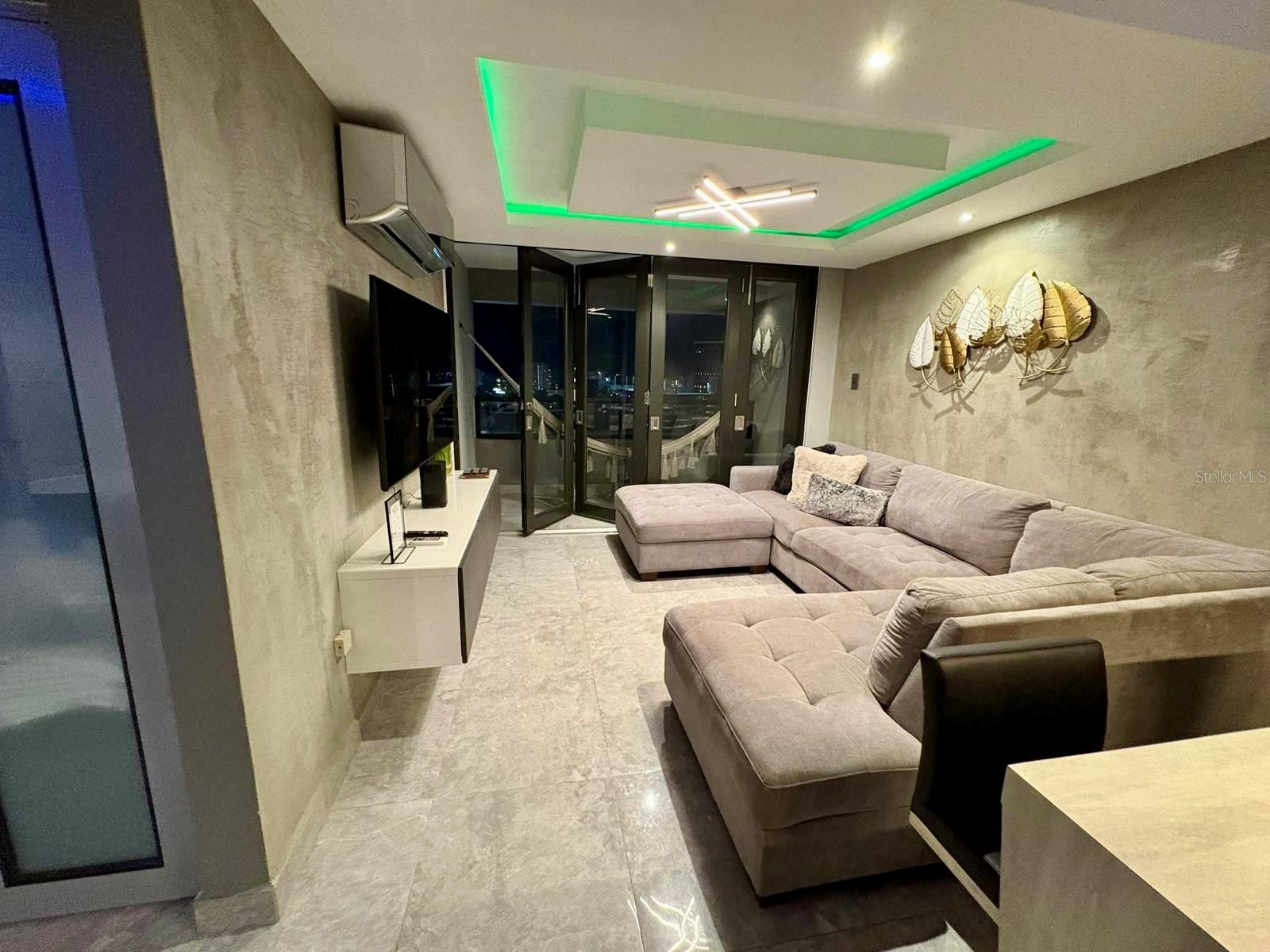 PLAZA 20 - Residential