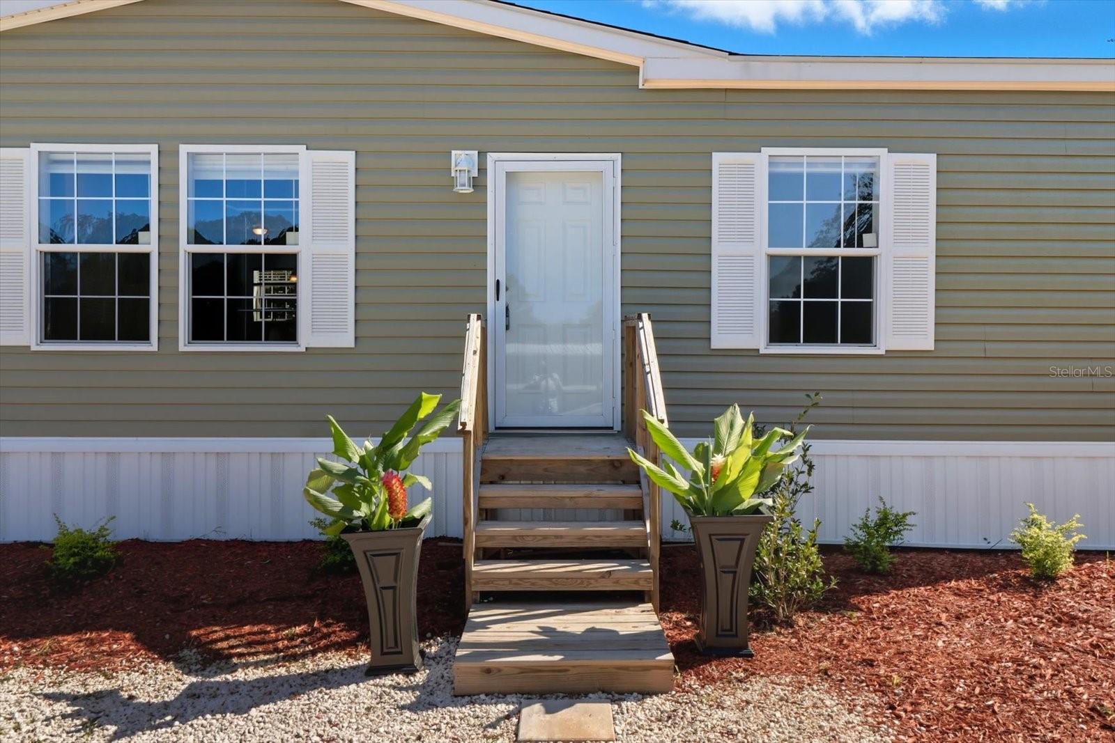 DERBY OAKS - Residential