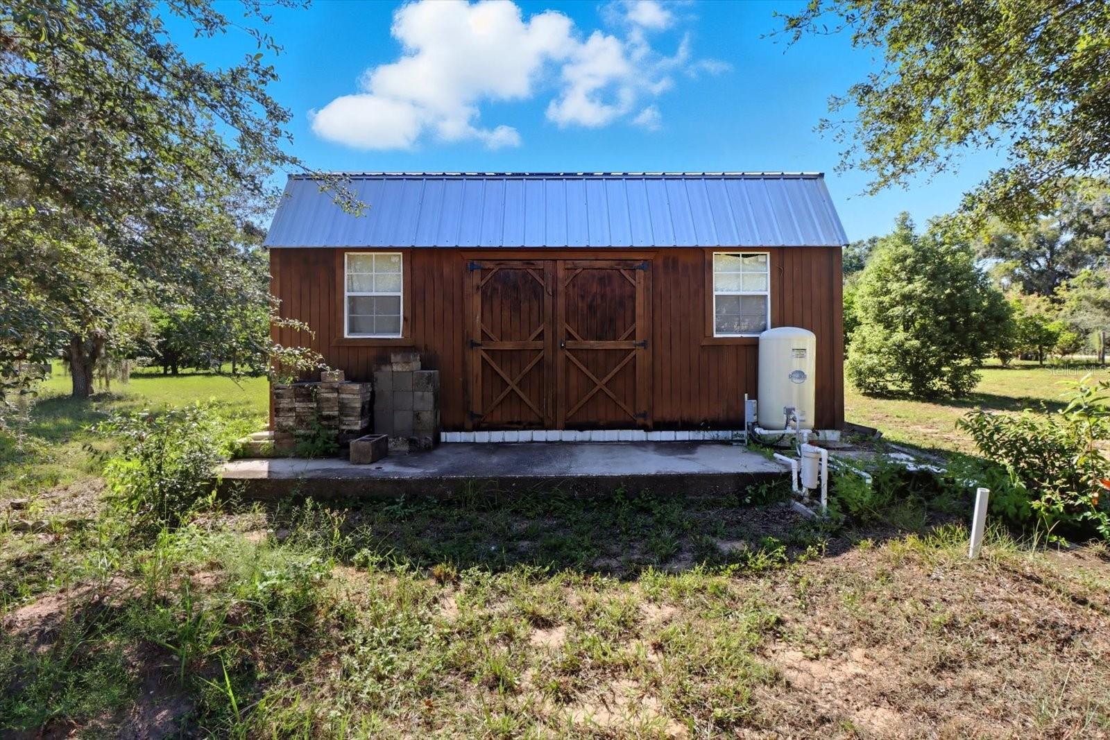 DERBY OAKS - Residential