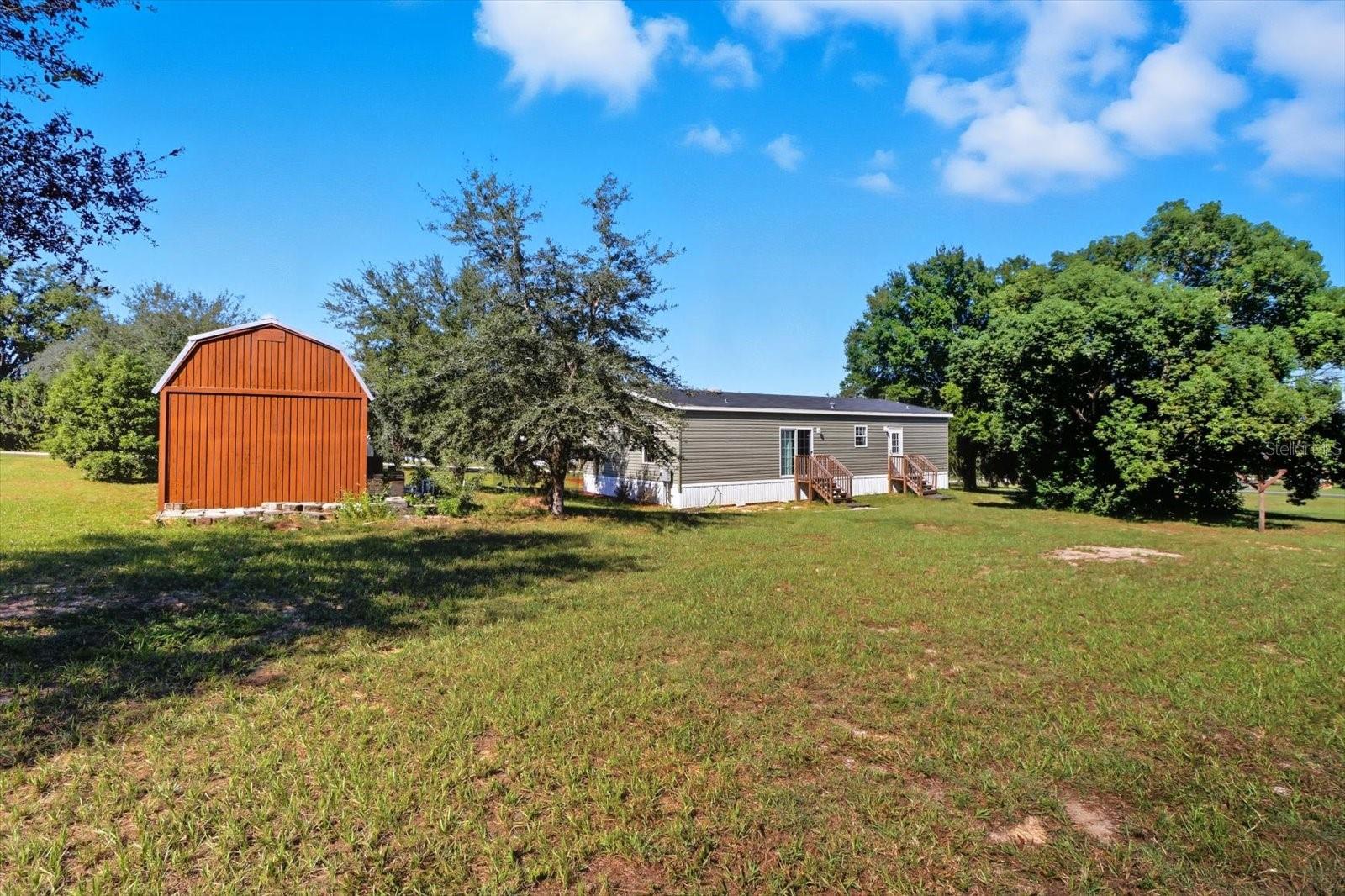 DERBY OAKS - Residential