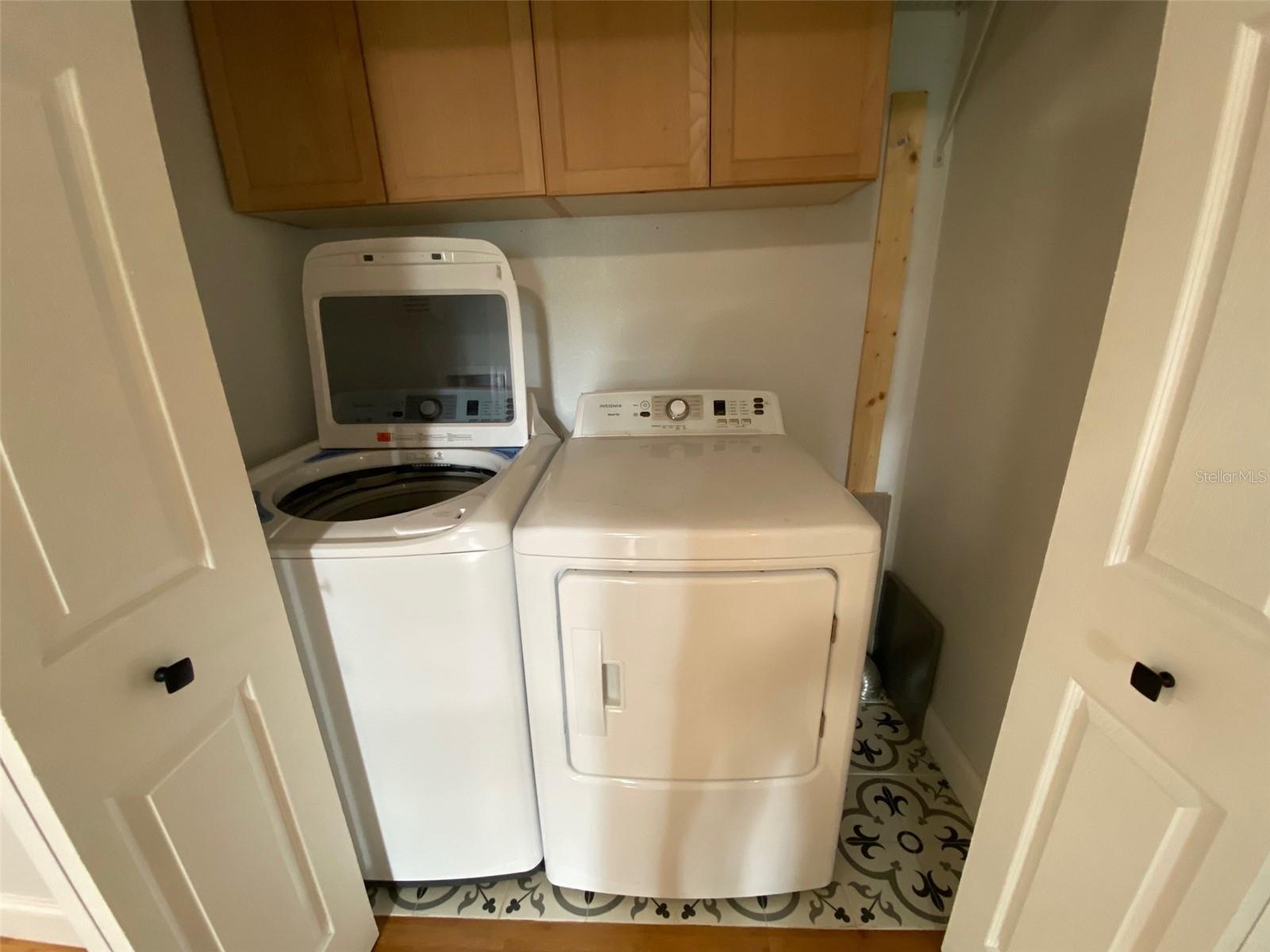 DEMAGGIO N PB 4 PG 89 - Residential Lease