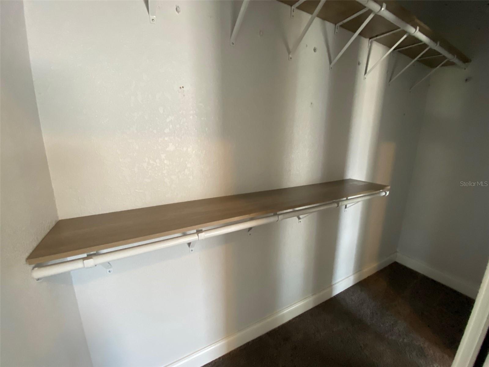 DEMAGGIO N PB 4 PG 89 - Residential Lease