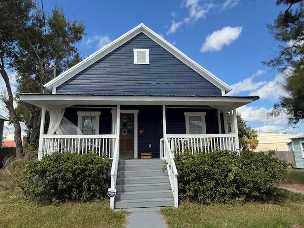 Photo of 2316 E 12th Avenue, Tampa, FL 33605 (MLS # TB8443181)