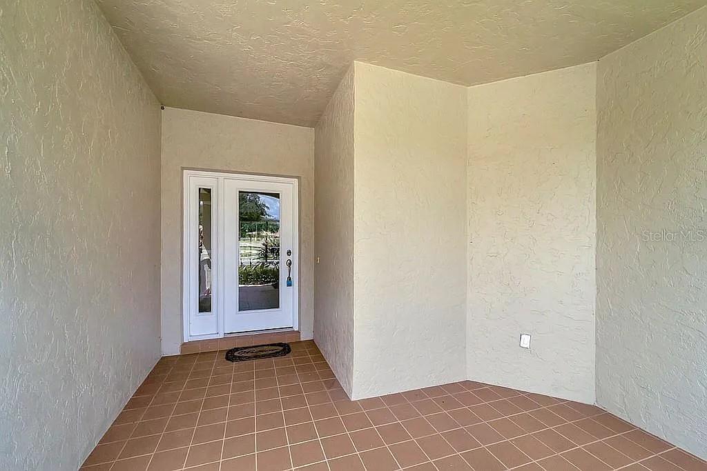 2771 WHISPERING PINE LANE