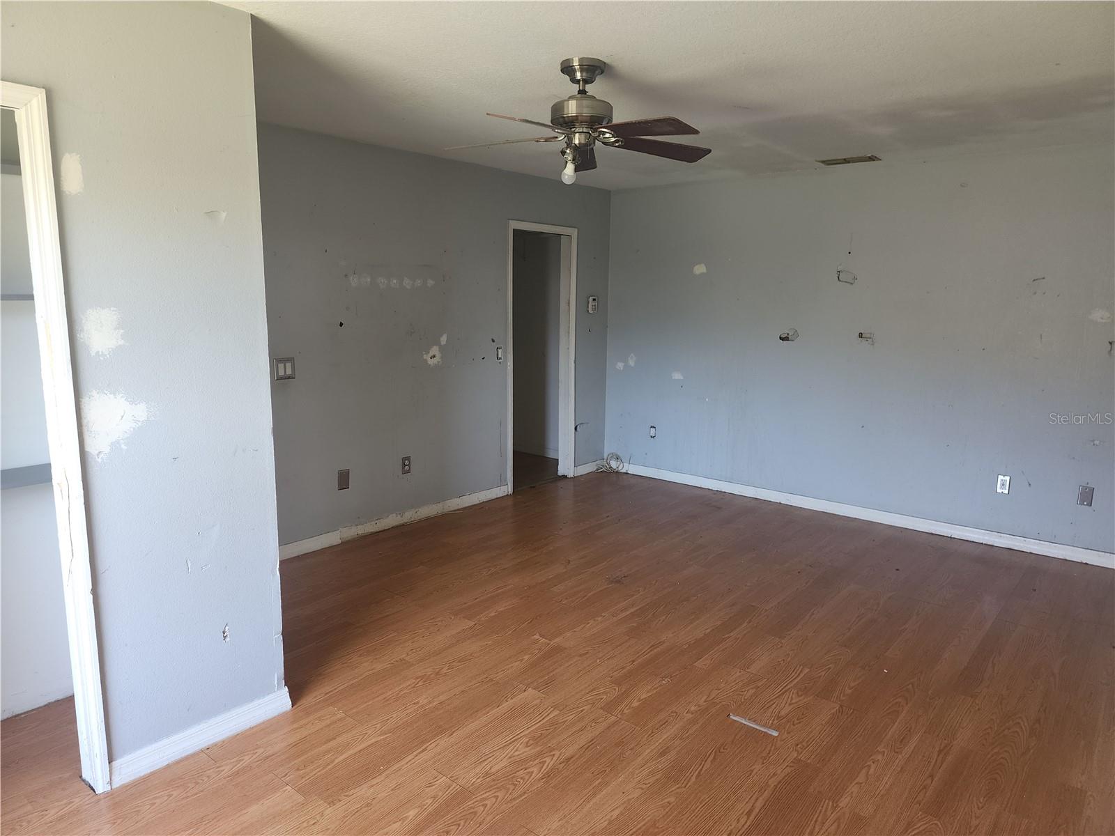 SILVER SPGS SHORES UN 21 - Residential