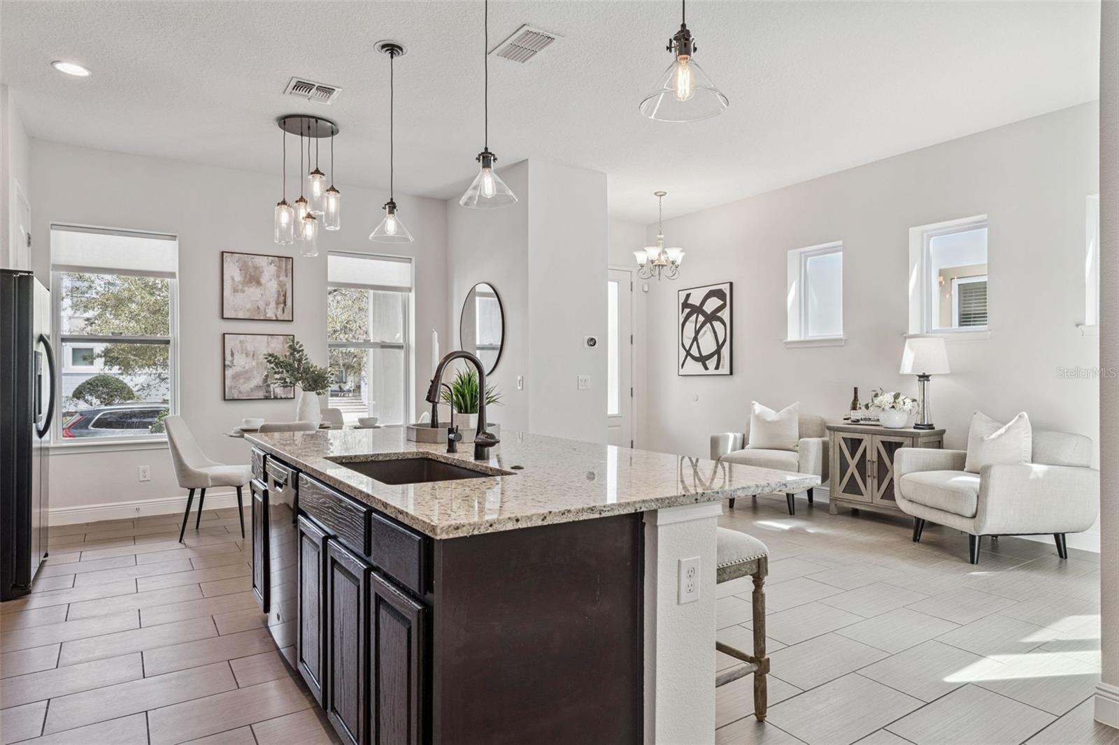 LAUREATE PARK PH 01B - Residential