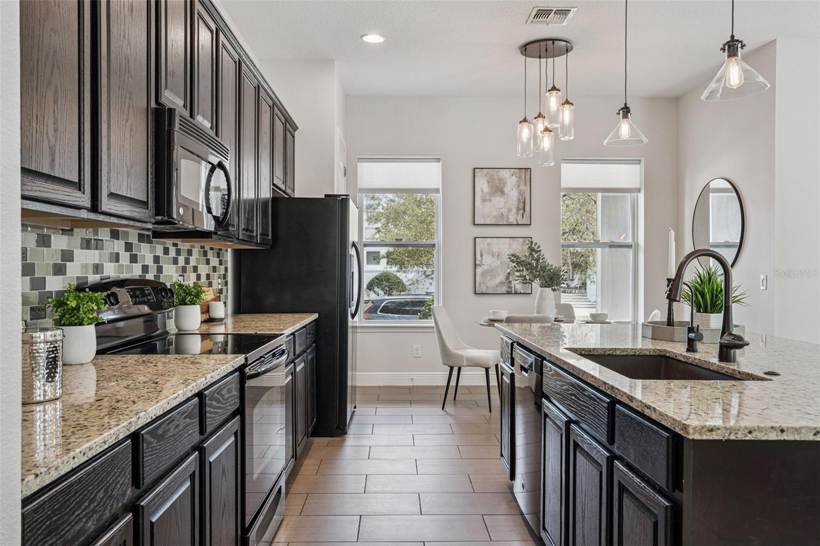 LAUREATE PARK PH 01B - Residential