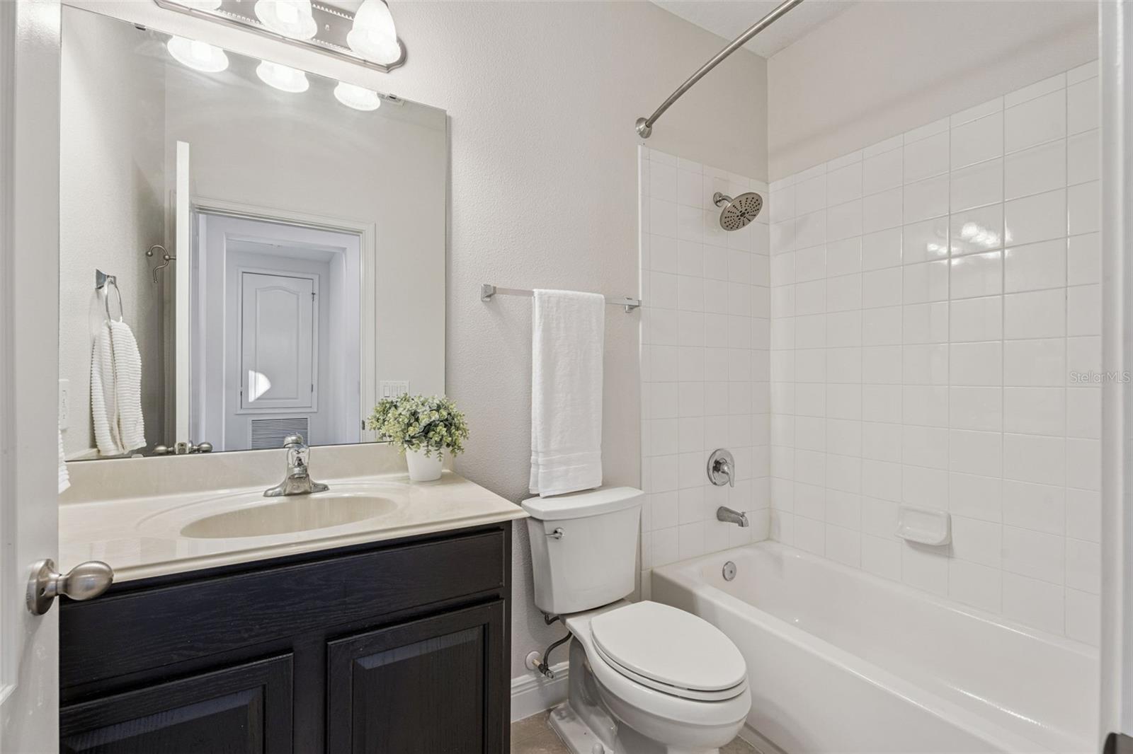 LAUREATE PARK PH 01B - Residential