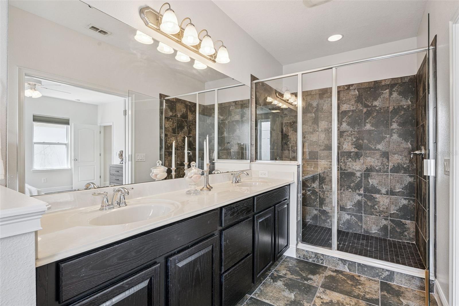 LAUREATE PARK PH 01B - Residential