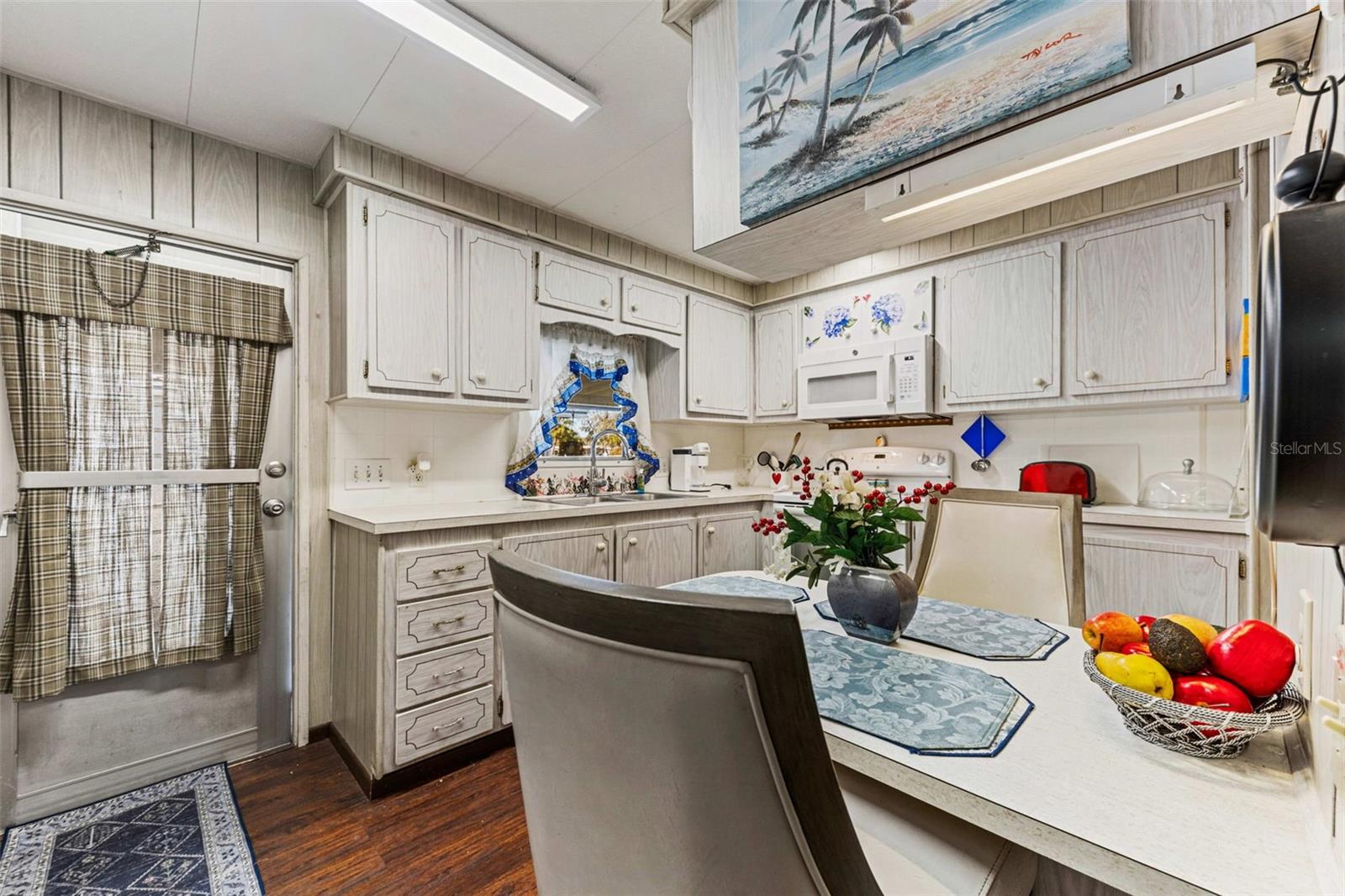 HAWTHORNE AT LEESBURG A COOP - Residential