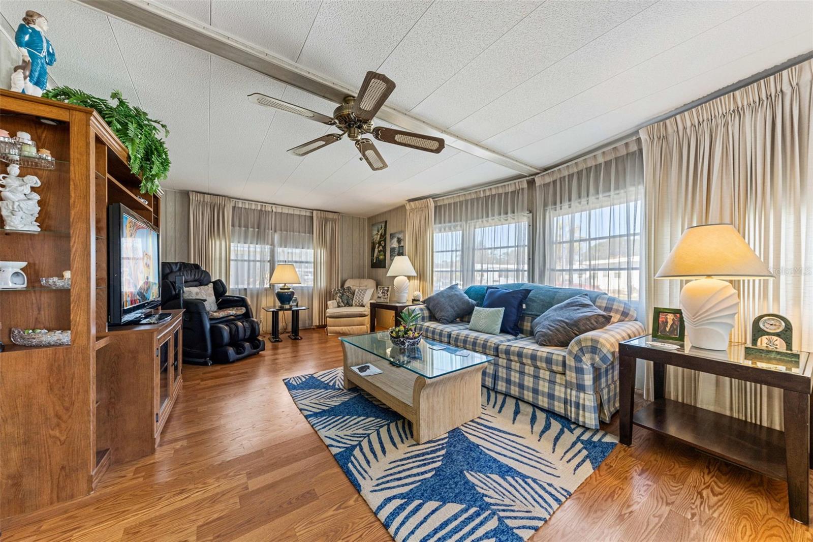 HAWTHORNE AT LEESBURG A COOP - Residential