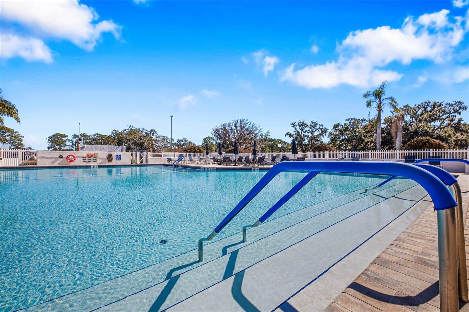 HAWTHORNE AT LEESBURG A COOP - Residential